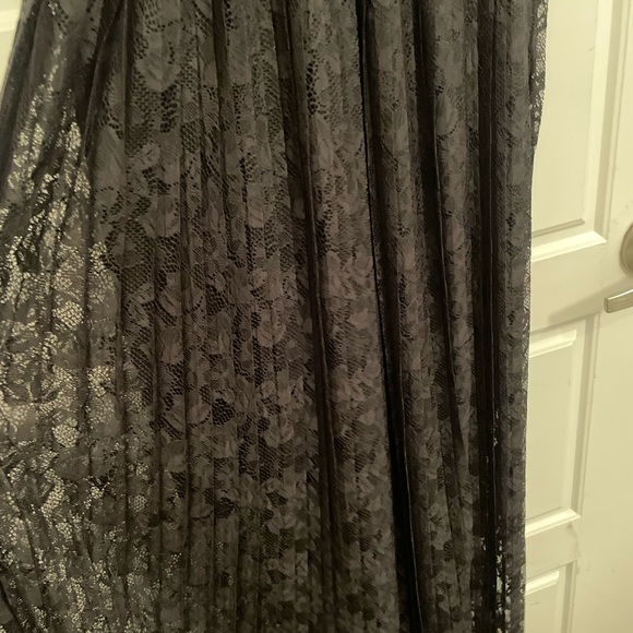 Zara Maxi lace long dress with short underneath - Picture 7 of 8